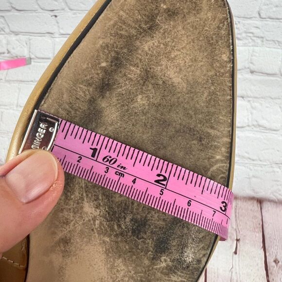 PARTNERS classic beige leather loafers flat shoes size 8M - Picture 11 of 11